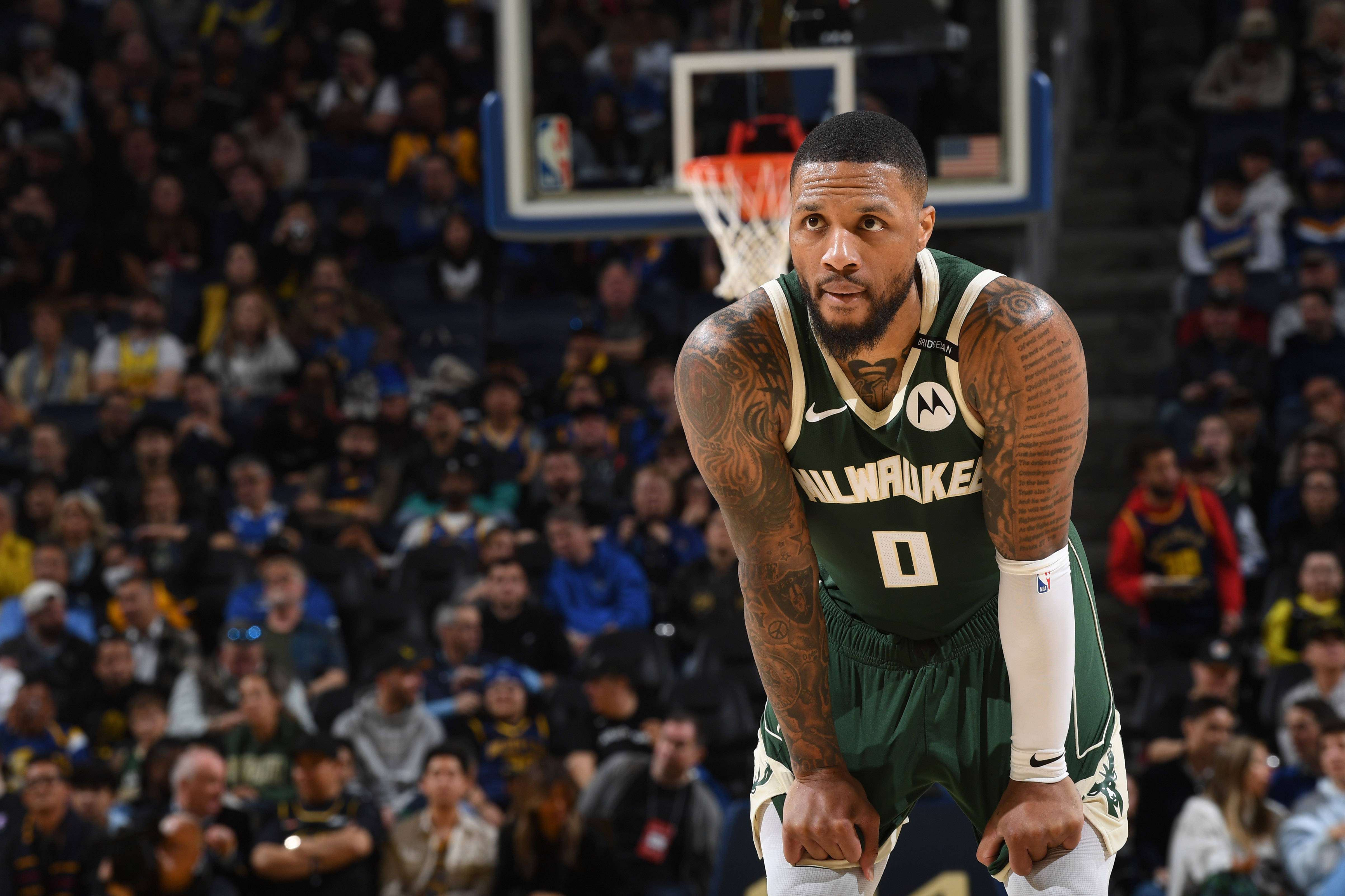 风云突变密尔沃基雄鹿转会期远射贴柱；足总杯版图或变；气氛紧张；纪律约束更严格的简单介绍-九游下载安装