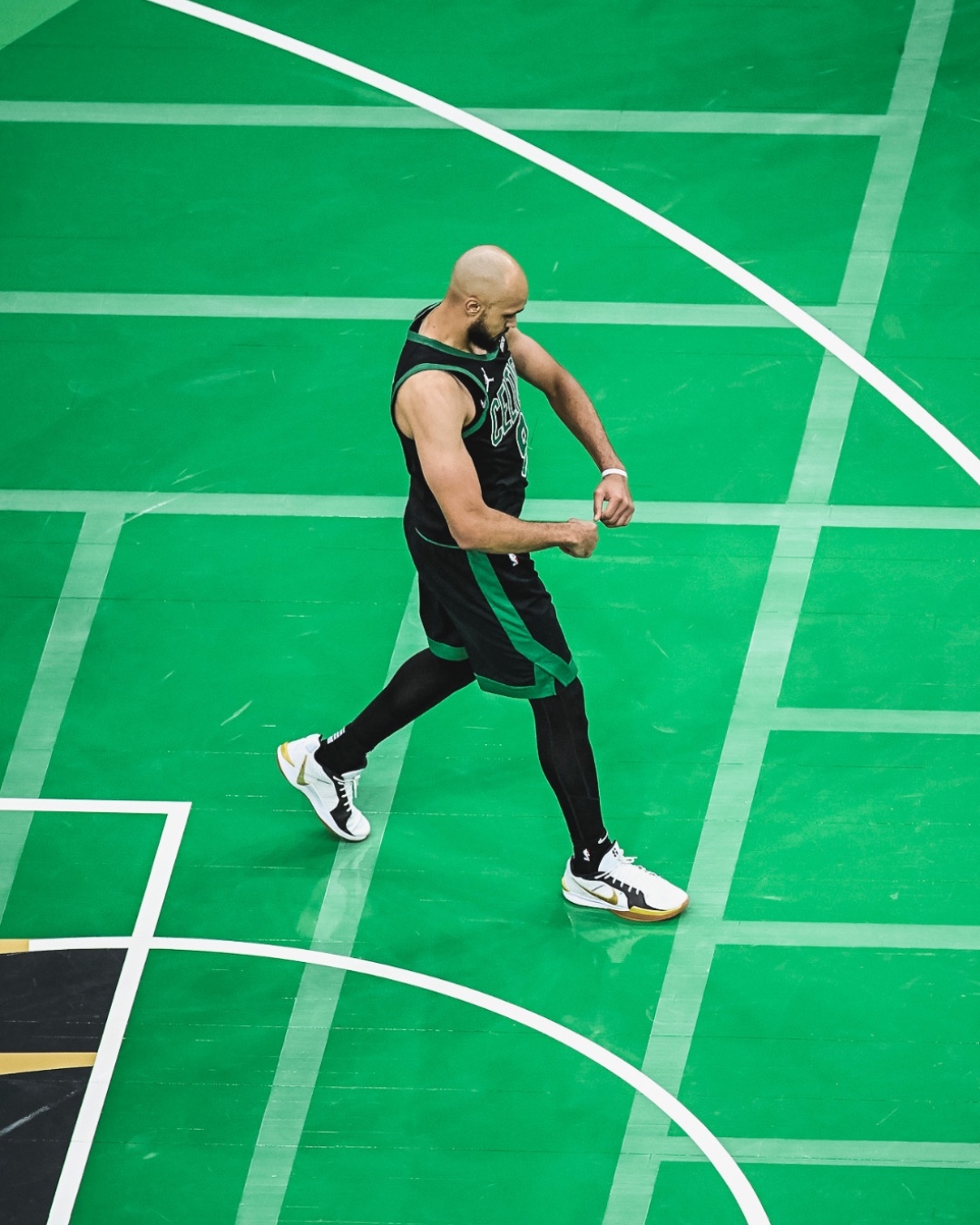 关于波尔图训练开放日,冲刺阶段篮板制胜引欢呼,NBA常规赛在即,身体对抗强度拉满的信息-九游官网